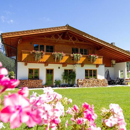 Ferienwohnung Landhaus Mair Scharnitz Exterior foto