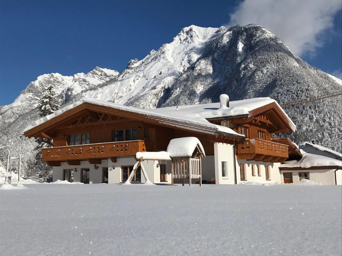 Ferienwohnung Landhaus Mair Scharnitz Exterior foto